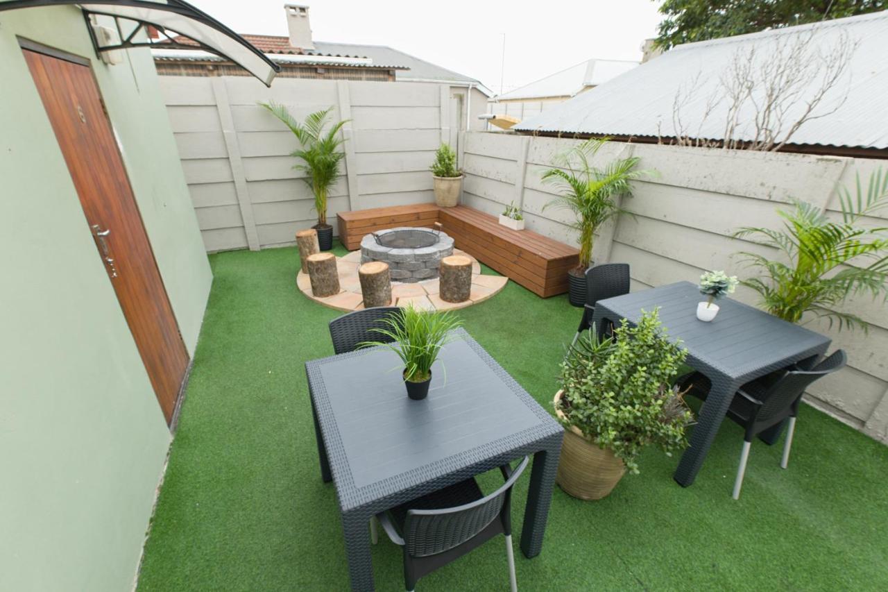 Peace Love And Joy Self Catering Units Port Elizabeth Exterior foto